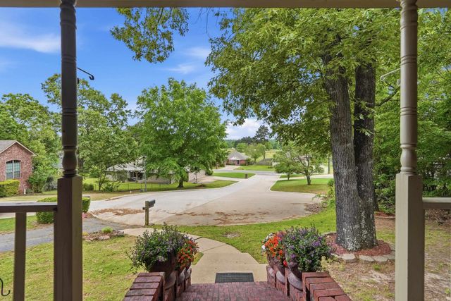 36 Par Court, Morrilton, AR 72110