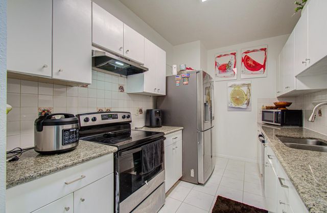 6000 Reims Road 3706, Houston, TX 77036
