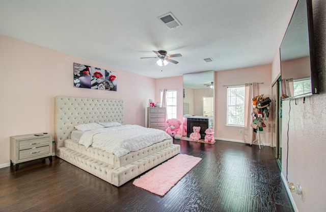 6000 Reims Road 3706, Houston, TX 77036