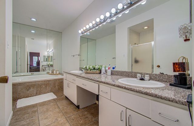 6000 Reims Road 3706, Houston, TX 77036
