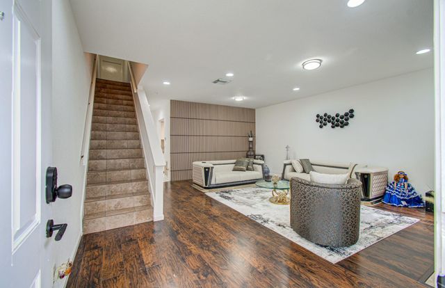 6000 Reims Road 3706, Houston, TX 77036