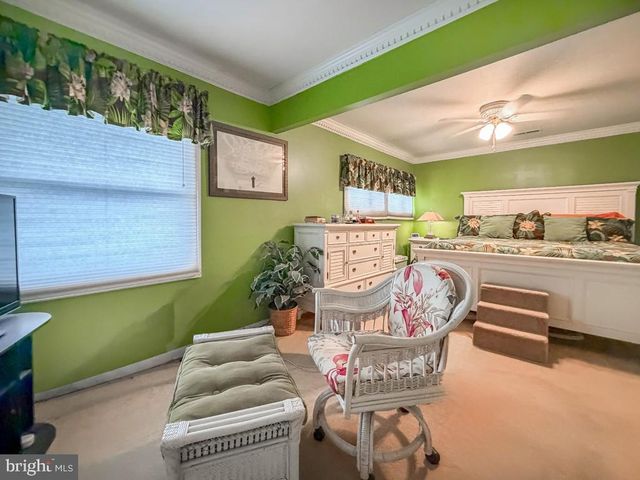 55 TEABERRY LN, Levittown, PA 19054