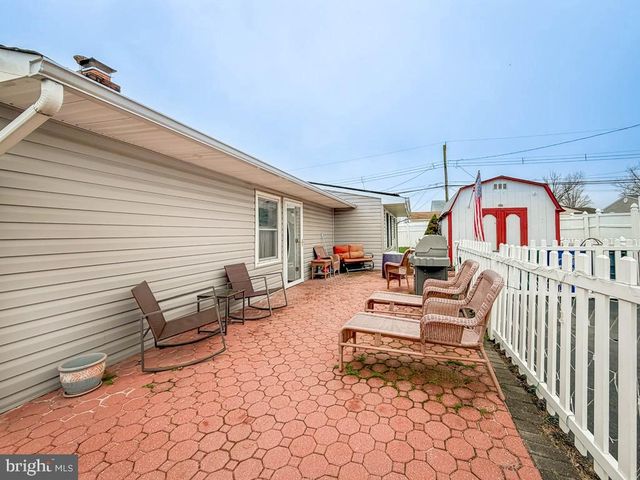 55 TEABERRY LN, Levittown, PA 19054