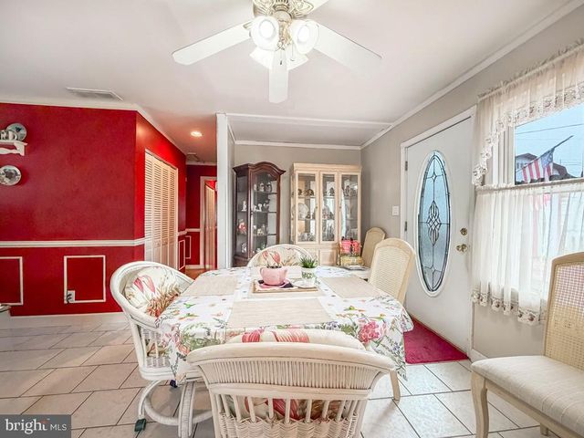 55 TEABERRY LN, Levittown, PA 19054