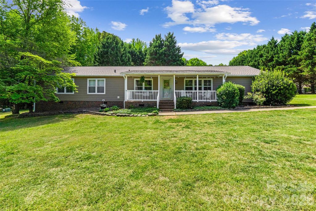 1551 Charlotte Highway, York, SC 29745