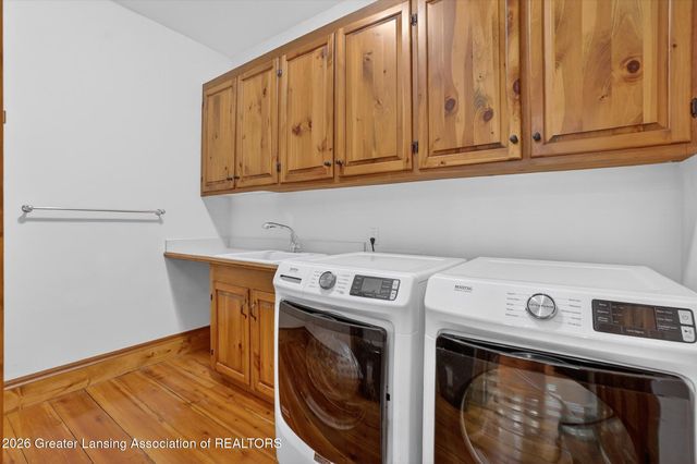 4214 Sugar Maple Lane, Okemos, MI 48864