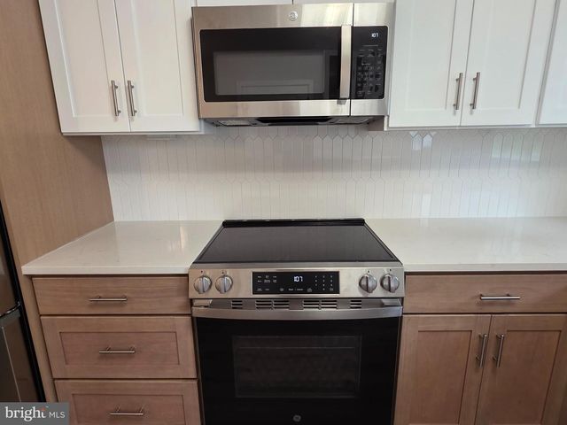 437-C PORTSMOUTH DR, Lakewood, NJ 08701