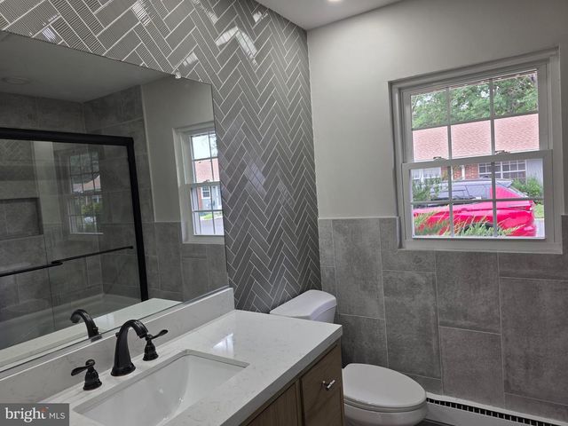 437-C PORTSMOUTH DR, Lakewood, NJ 08701