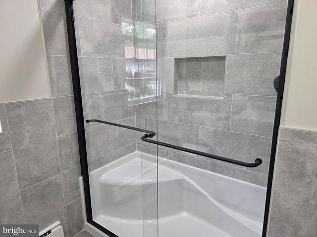 437-C PORTSMOUTH DR, Lakewood, NJ 08701