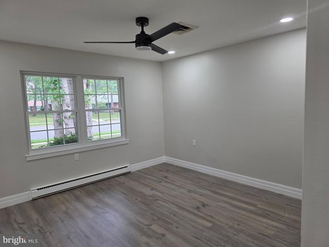 437-C PORTSMOUTH DR, Lakewood, NJ 08701