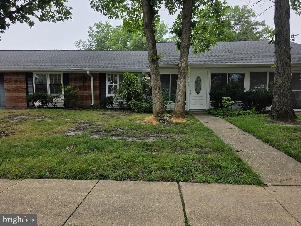 437-C PORTSMOUTH DR, Lakewood, NJ 08701