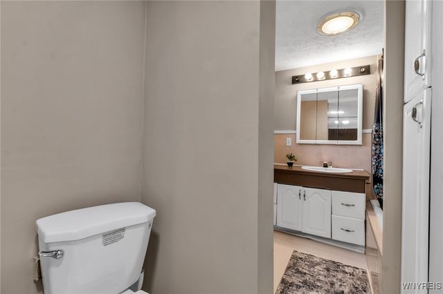 580 South Ogden Street W, Buffalo, NY 14206