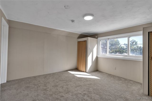 580 South Ogden Street W, Buffalo, NY 14206