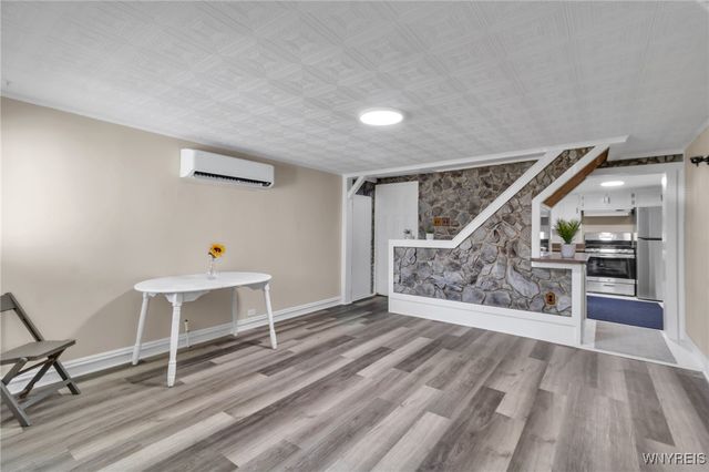 580 South Ogden Street W, Buffalo, NY 14206