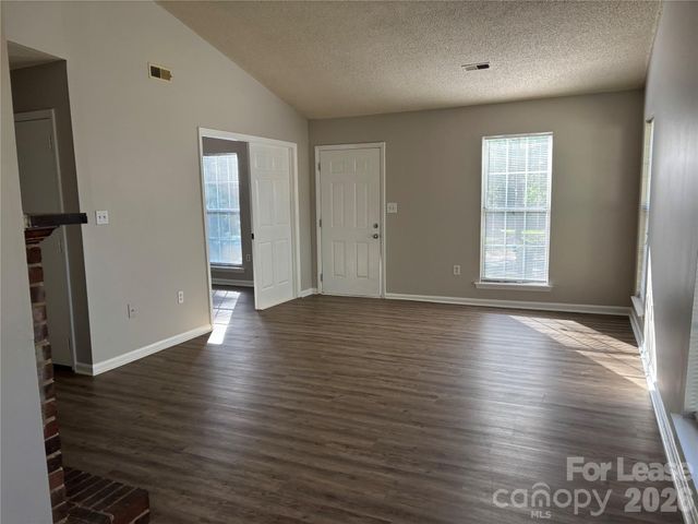 6714 Marston Court, Charlotte, NC 28215