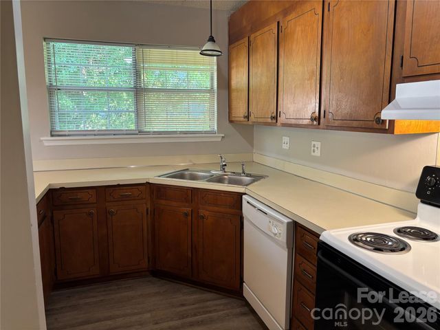 6714 Marston Court, Charlotte, NC 28215