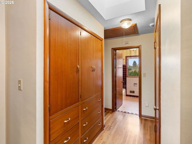 4733 Se FRANKLIN St, Portland, OR 97206