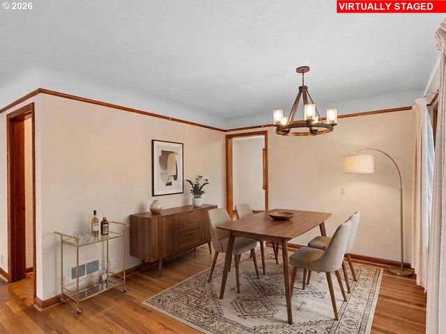 4733 Se FRANKLIN St, Portland, OR 97206