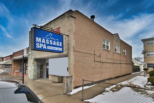 7460 W Belmont Avenue, Chicago, IL 60634
