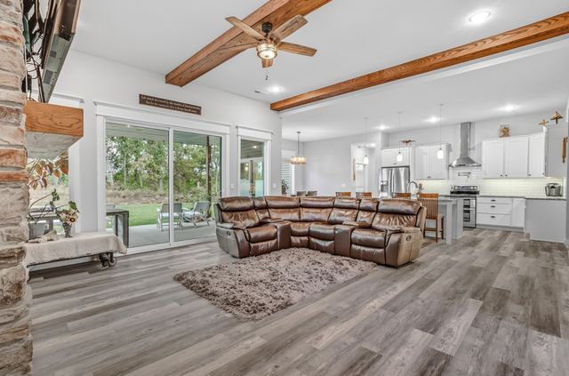 15180 EVERGLADES DR, Ashland, MO 65010