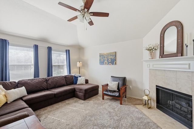 15736 Ringdove Court, Fort Worth, TX 76262