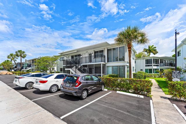 1045 SE 15th Street 13d, Fort Lauderdale, FL 33316