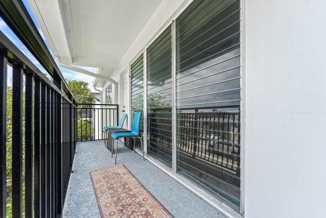 1045 SE 15th Street 13d, Fort Lauderdale, FL 33316