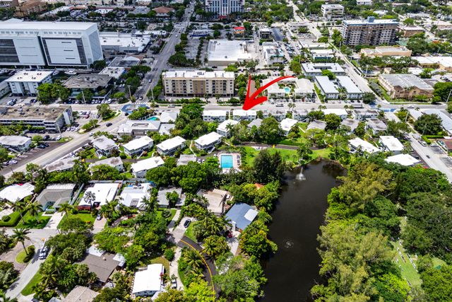 1045 SE 15th Street 13d, Fort Lauderdale, FL 33316
