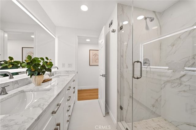 6764 E Swarthmore, Anaheim, CA 92807