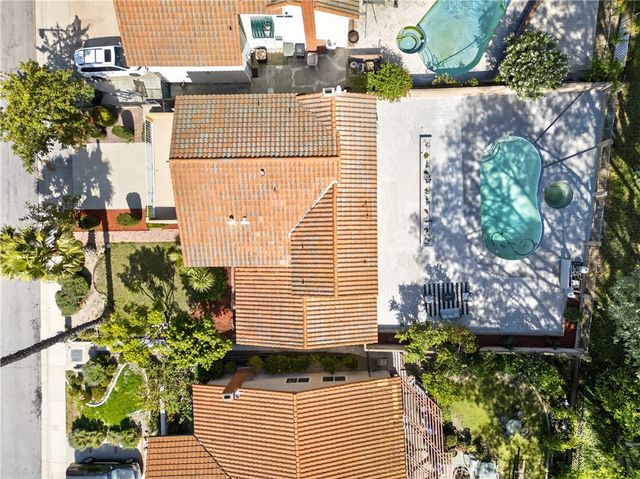6764 E Swarthmore, Anaheim, CA 92807