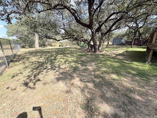 360 Brandon Way, Poteet, TX 78065