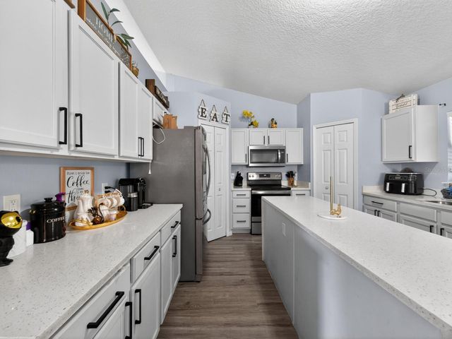 4020 SUNNY DAY WAY, Kissimmee, FL 34744