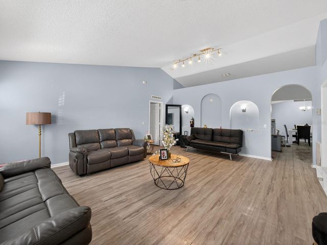 4020 SUNNY DAY WAY, Kissimmee, FL 34744