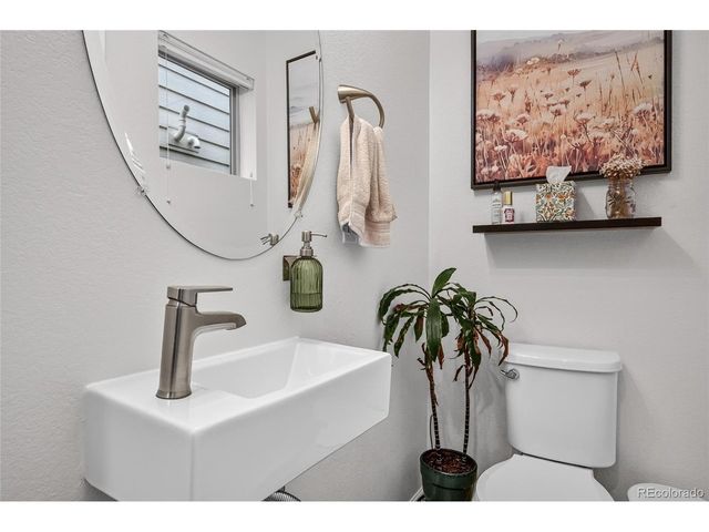 121 E Douglas St, Superior, CO 80027