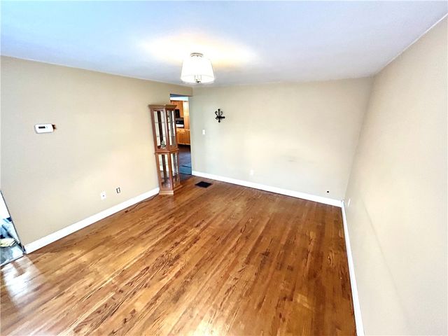 464 Bridgeport Rd, Mt Pleasant Twp, PA 15666