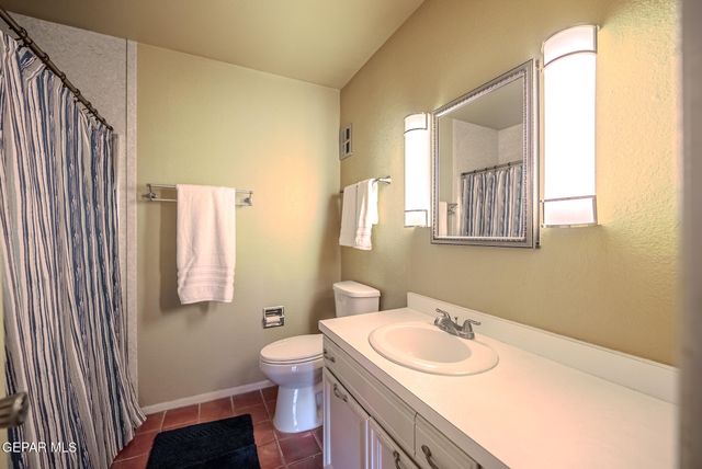 252 Shadow Mountain Drive F7, El Paso, TX 79912