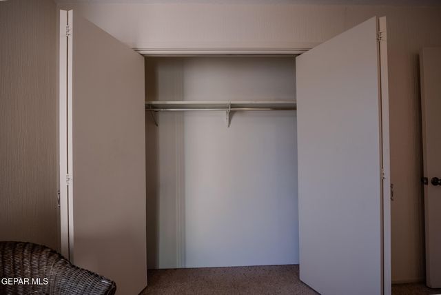 252 Shadow Mountain Drive F7, El Paso, TX 79912