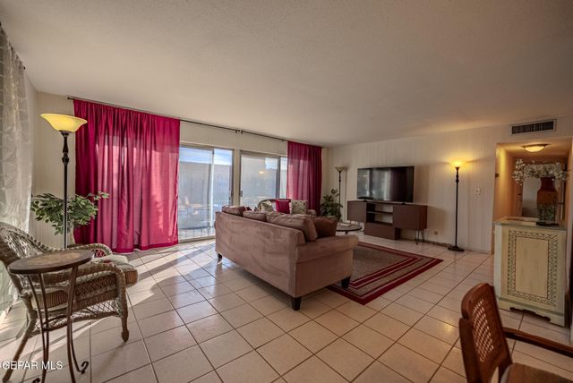 252 Shadow Mountain Drive F7, El Paso, TX 79912