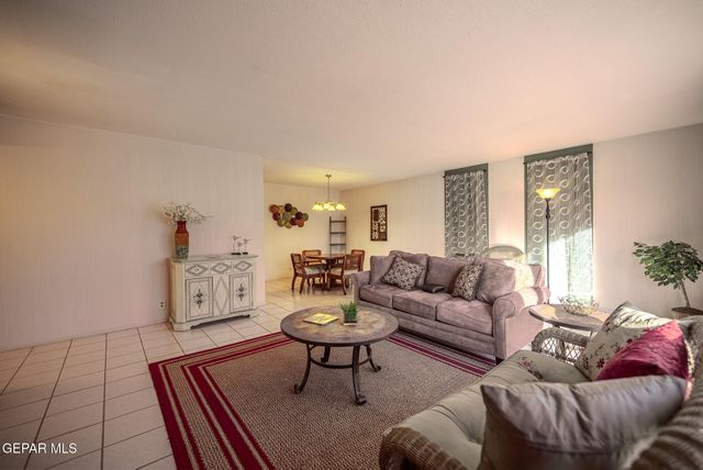 252 Shadow Mountain Drive F7, El Paso, TX 79912