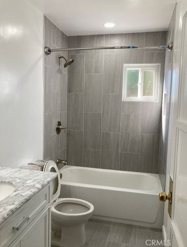 8113 Stewart, Los Angeles, CA 90045