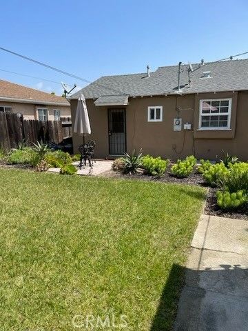8113 Stewart, Los Angeles, CA 90045