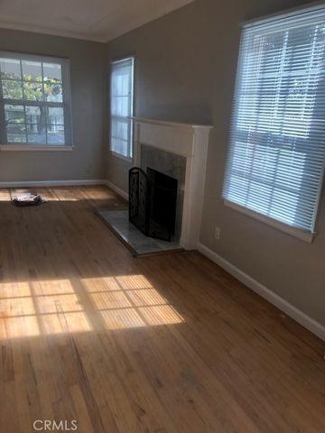 8113 Stewart, Los Angeles, CA 90045