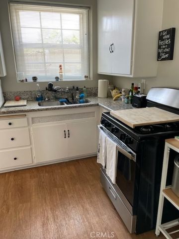8113 Stewart, Los Angeles, CA 90045
