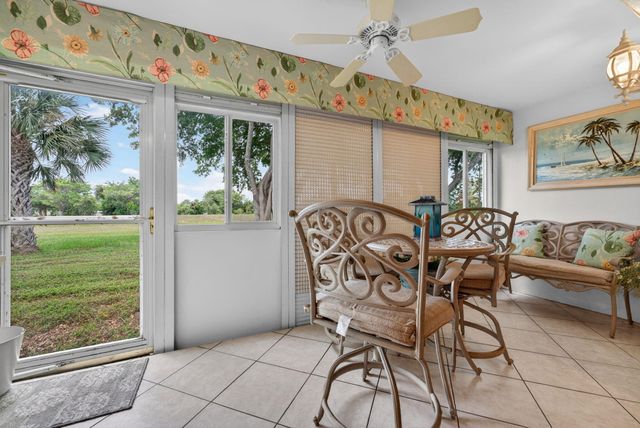 7310 NW 1st Street 102, Margate, FL 33063