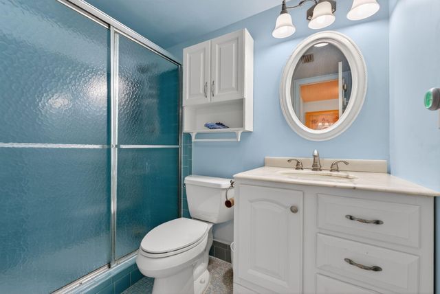 7310 NW 1st Street 102, Margate, FL 33063