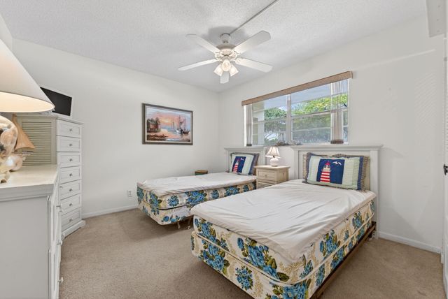7310 NW 1st Street 102, Margate, FL 33063