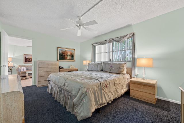 7310 NW 1st Street 102, Margate, FL 33063