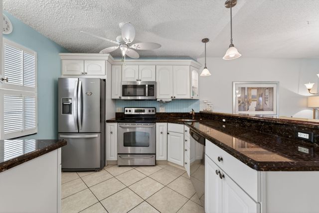 7310 NW 1st Street 102, Margate, FL 33063