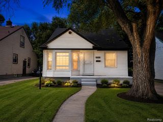 19249 Eureka Street, Detroit, MI 48234