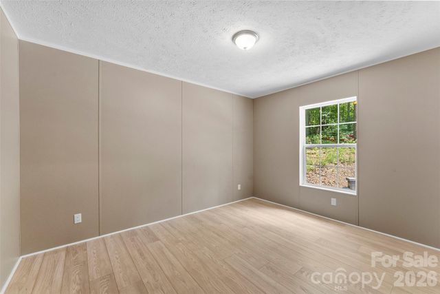 621 Sunset Drive, Bessemer City, NC 28016